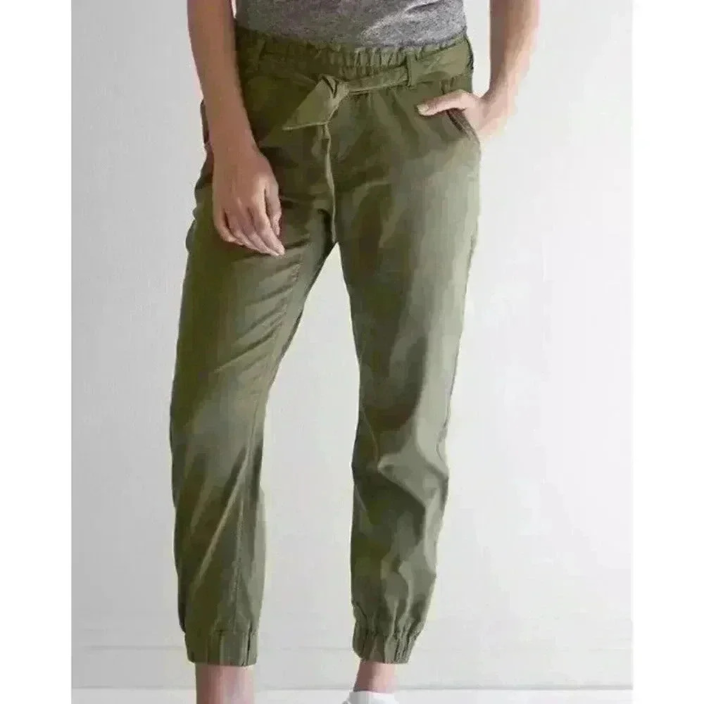 Levi's Women's Off Duty Jogger Plus Size 24W Green Drawstring Waist‎ NWT